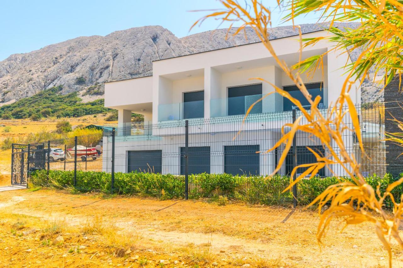 The Secret Diamond Apartman