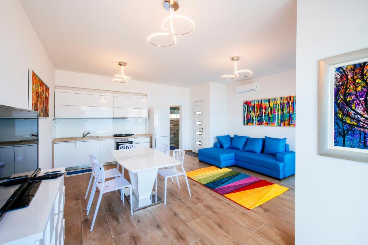 The Secret Diamond Apartment